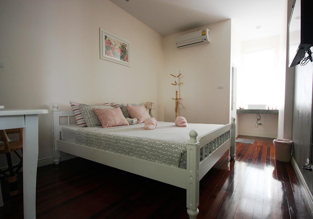 Bed and Breakfast Lada House Lampang Exteriér fotografie